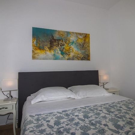 Brand New 1Br Near Central Station, Old Town, Beach - 3 Minute Walking Daire Split Dış mekan fotoğraf