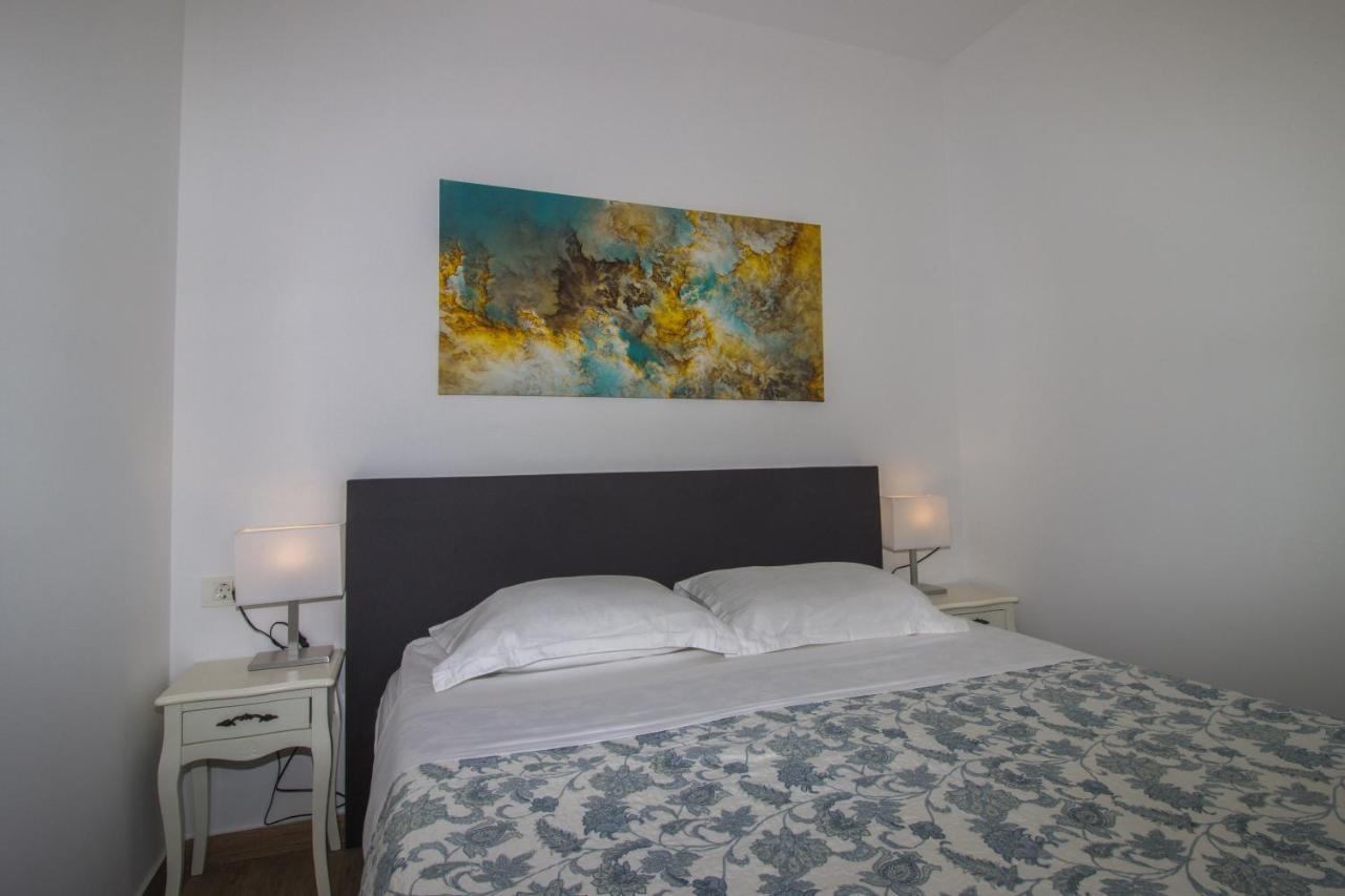 Brand New 1Br Near Central Station, Old Town, Beach - 3 Minute Walking Daire Split Dış mekan fotoğraf