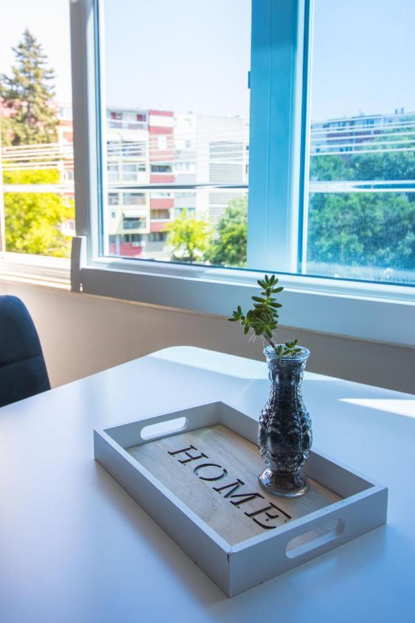 Brand New 1Br Near Central Station, Old Town, Beach - 3 Minute Walking Daire Split Dış mekan fotoğraf