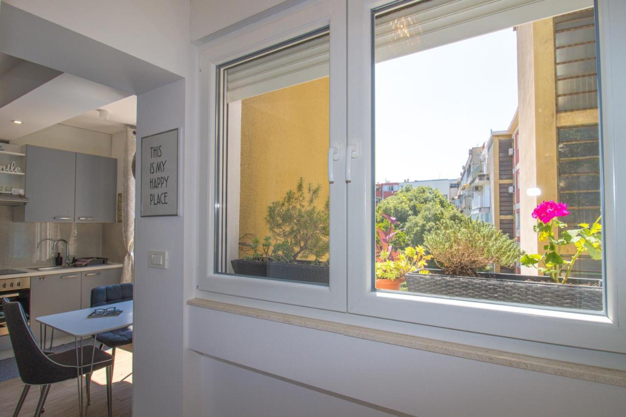 Brand New 1Br Near Central Station, Old Town, Beach - 3 Minute Walking Daire Split Dış mekan fotoğraf
